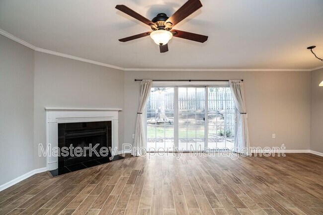 Foto del edificio - 2406 Condor Ct