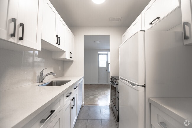 1 chambre, 1 salle de bain - Cuisine - 1017 Woodbine