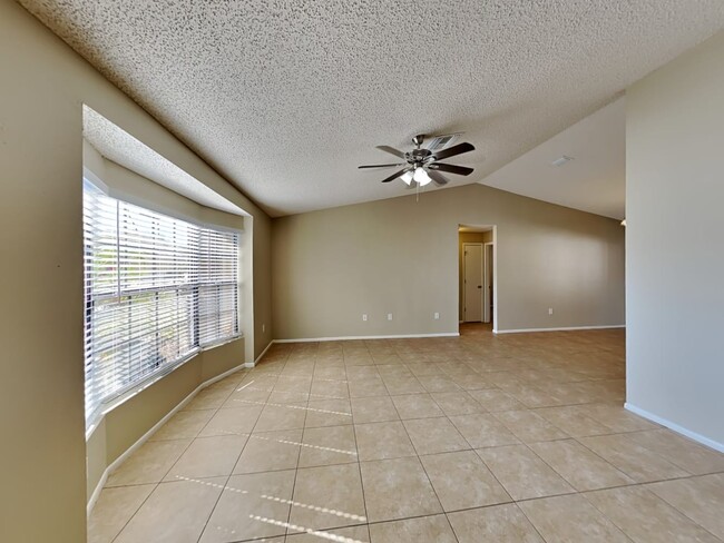 Building Photo - 6745 Anthony Ct