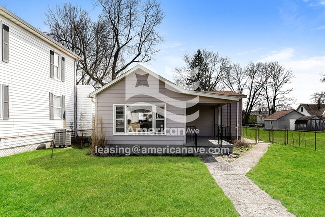 Building Photo - 3210 Illinois Ave