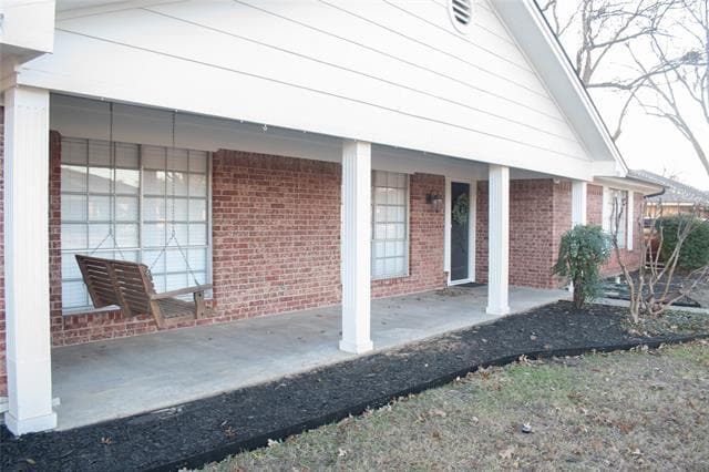 Building Photo - 2808 Peachtree Ln