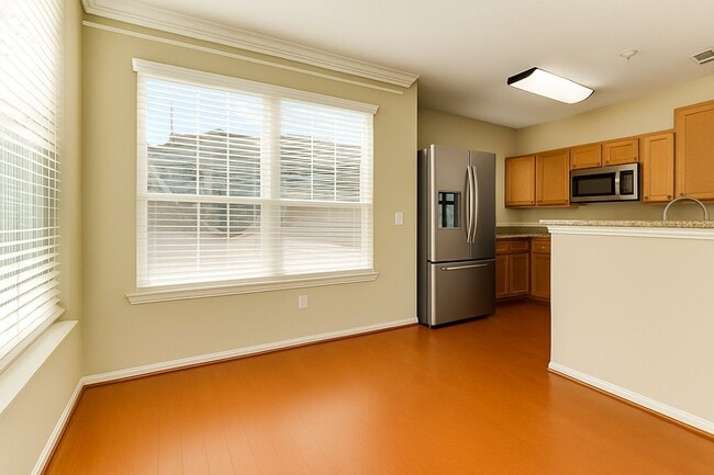 Foto del edificio - Fabulous 2br/2ba for rent in convenient Ga...