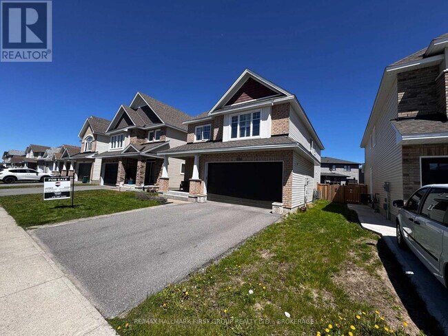 Building Photo - 1098 Woodhaven Dr