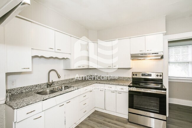 Foto del edificio - 202 E Ewing Ave