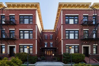 Building Photo - 5310 N Williams Ave