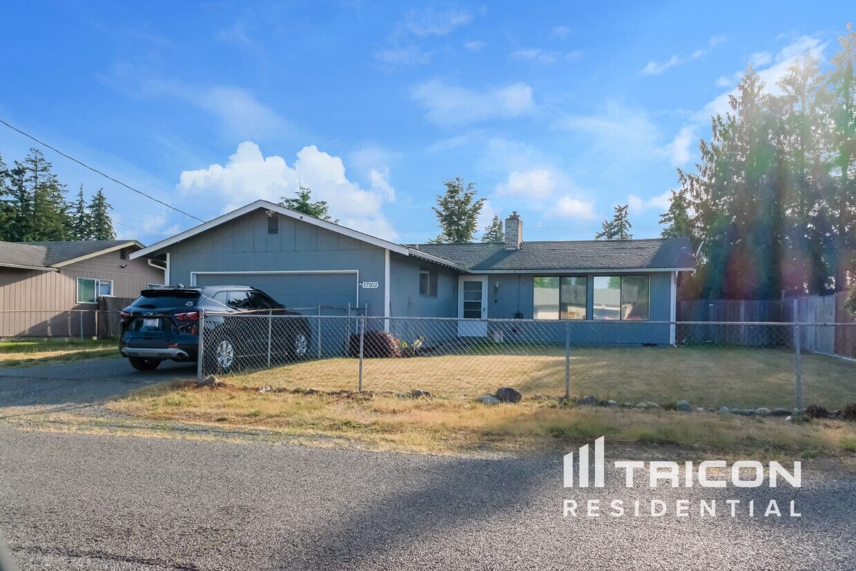 Foto principal - 17102 21st Ave Ct E