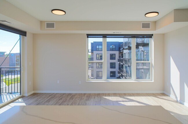Interior Photo - B7 Flats