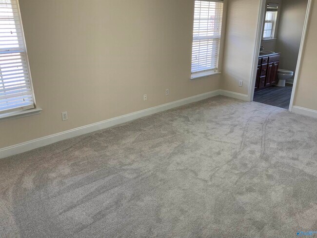 Foto del edificio - 285 Shadow Ct SW