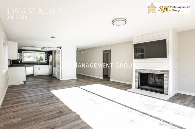 Foto del edificio - 13839 SE Allen Rd.