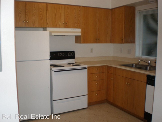 Foto del edificio - 44 W Hillcrest Dr