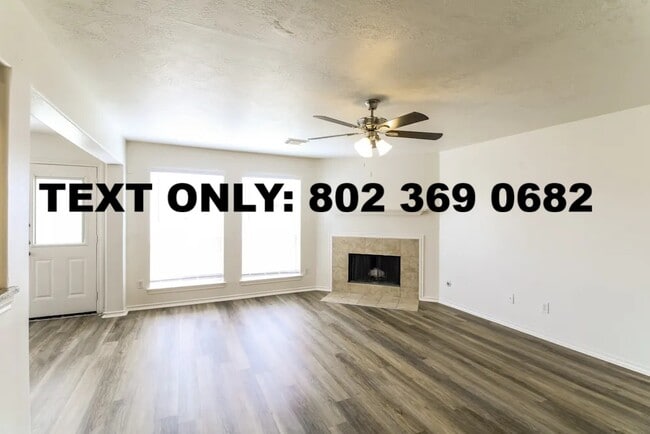 Foto del edificio - 2731 Eros Ln