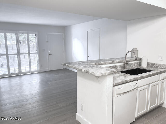 Primary Photo - 2938 N 61st Pl