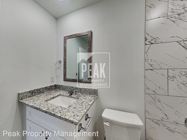 Foto del edificio - 3 br, 2.5 bath House - 104 Briarwood Ln.