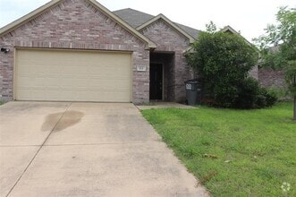 Building Photo - 414 Stonecreek Dr