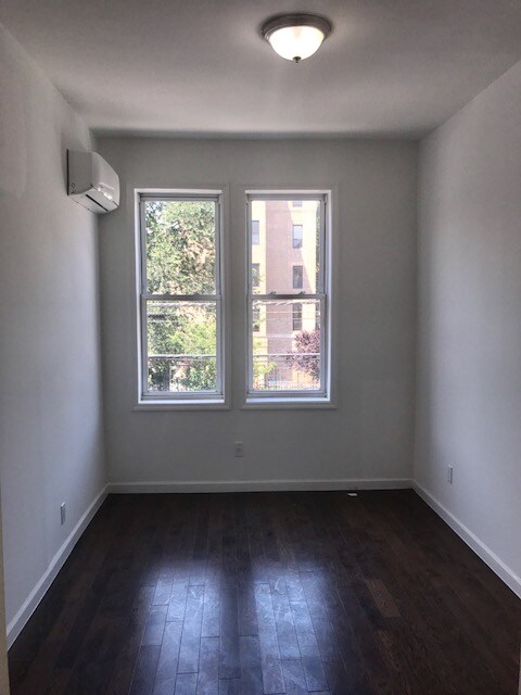 Building Photo - 1476 Prospect Pl