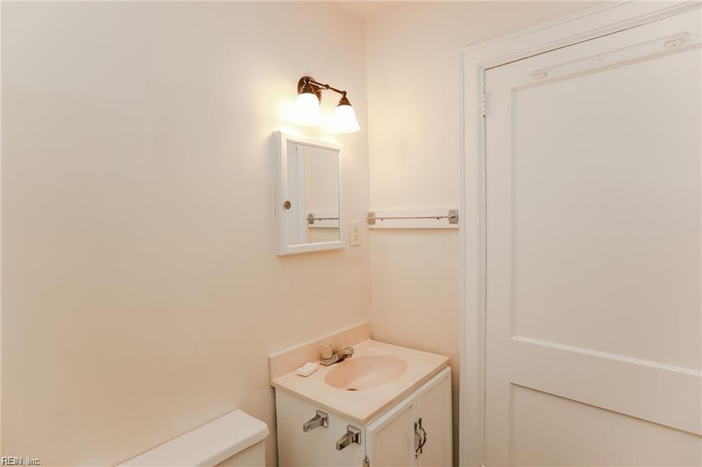 4102 Race St Unit 1, Portsmouth, VA 23707 Condo for Rent in