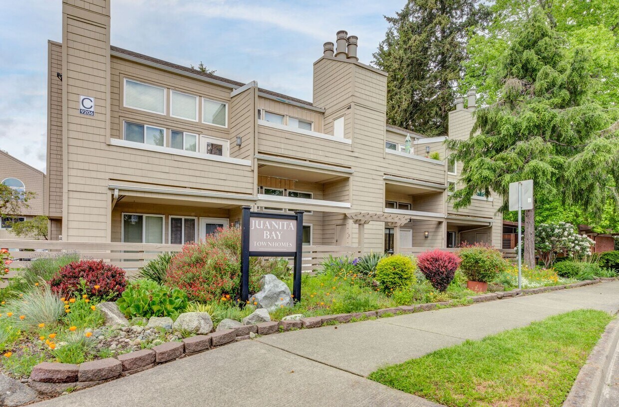 Foto principal - 9206 NE Juanita Dr #C5