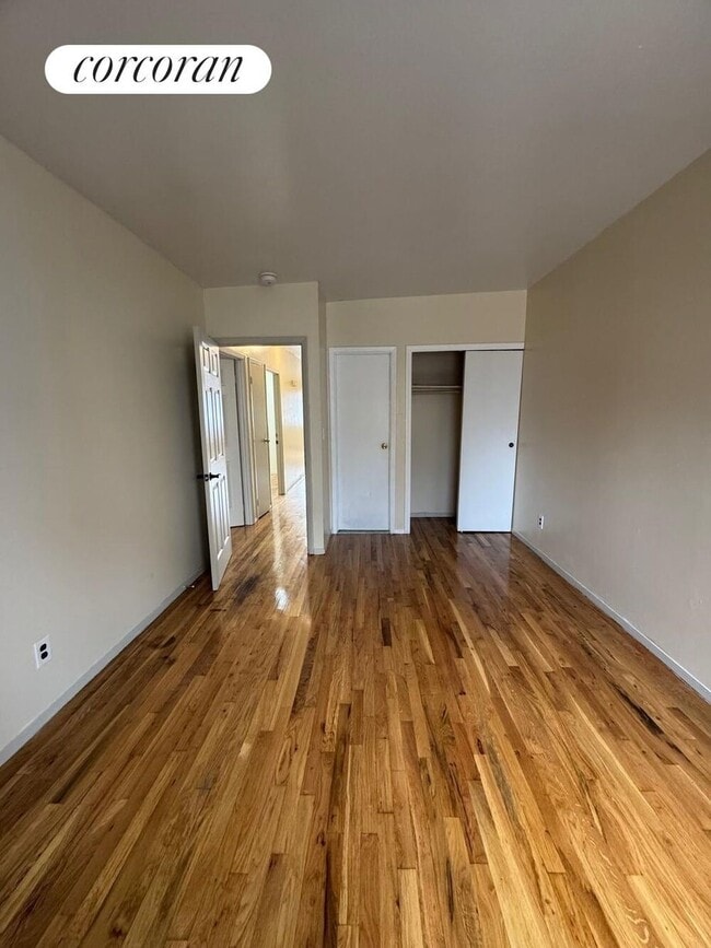 Foto del edificio - 651 Evergreen Ave