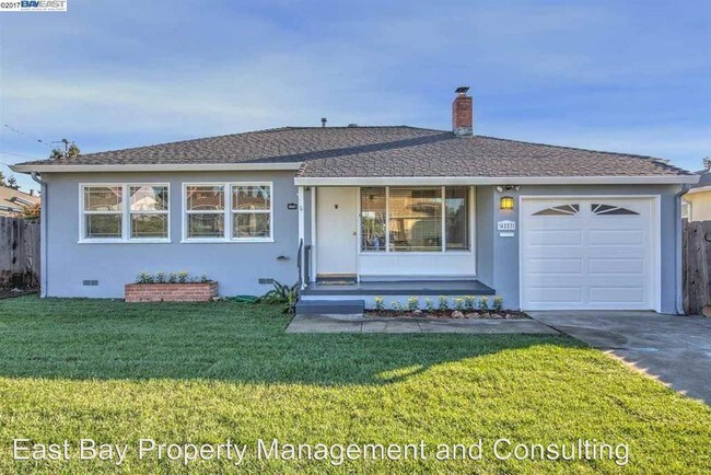 Foto del edificio - 3 br, 1 bath House - 4227 Mabel Ave