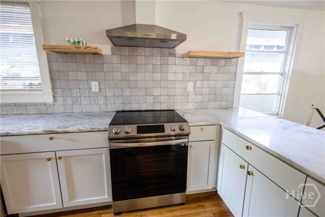 Foto del edificio - 731 E 34th St