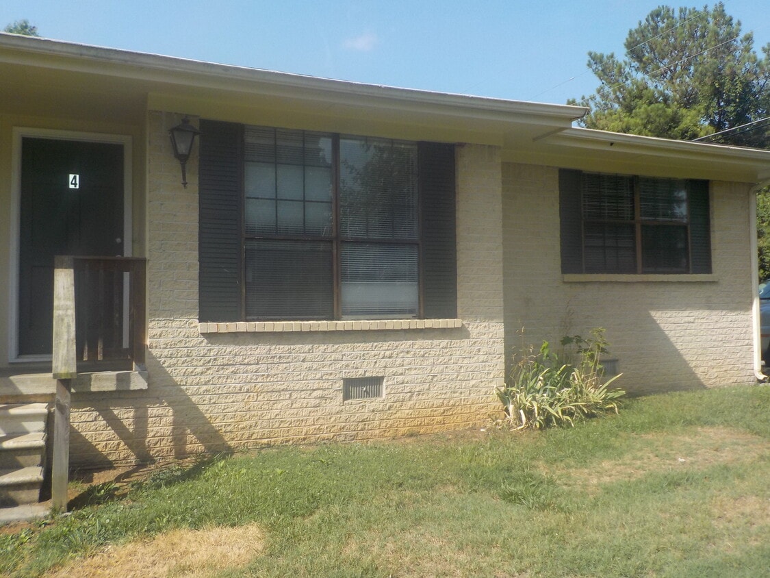 Primary Photo - 2785 Vance Dr