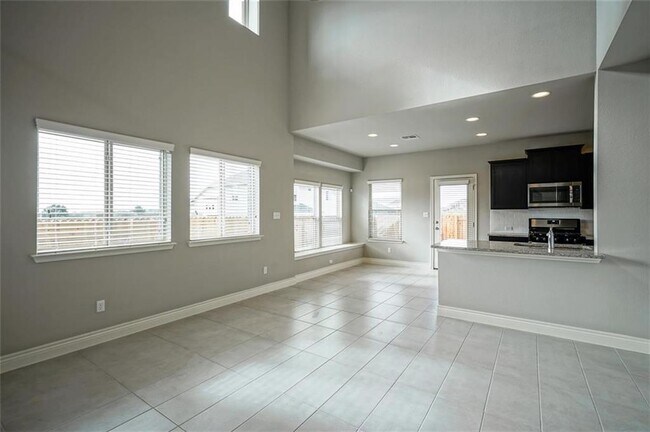 Building Photo - 501 Nautical Lp