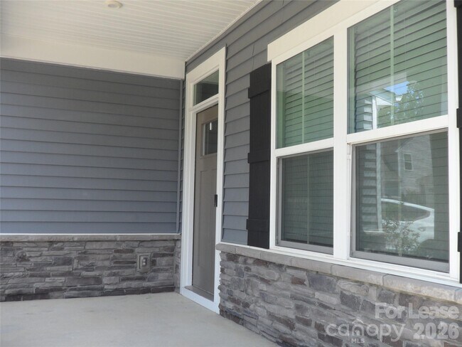 Foto del edificio - 1239 Harkey Creek Dr
