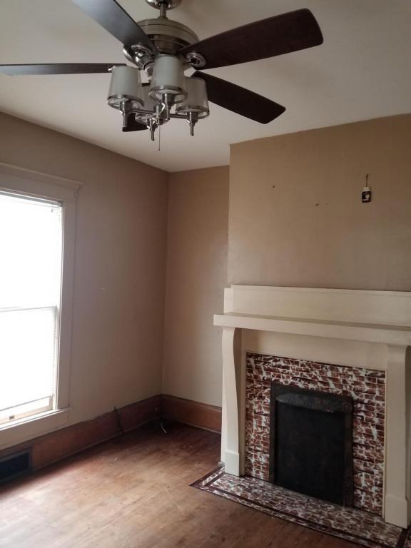 Building Photo - 422 Duff Avenue