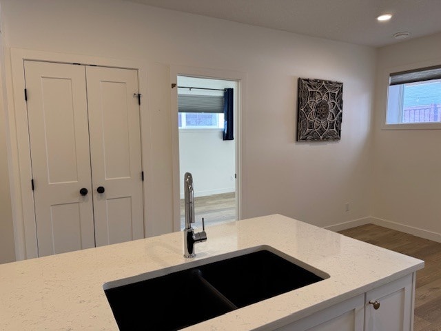 Photo du bâtiment - 11850-11884 84 Ave