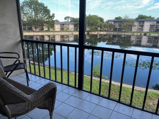 Foto del edificio - 7901 S Colony Cir