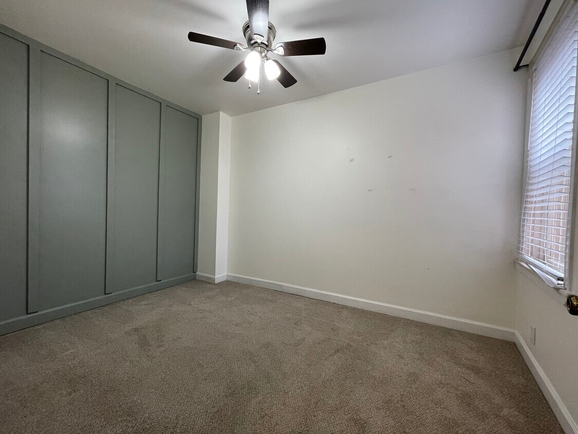Foto principal - 653 W Vine St