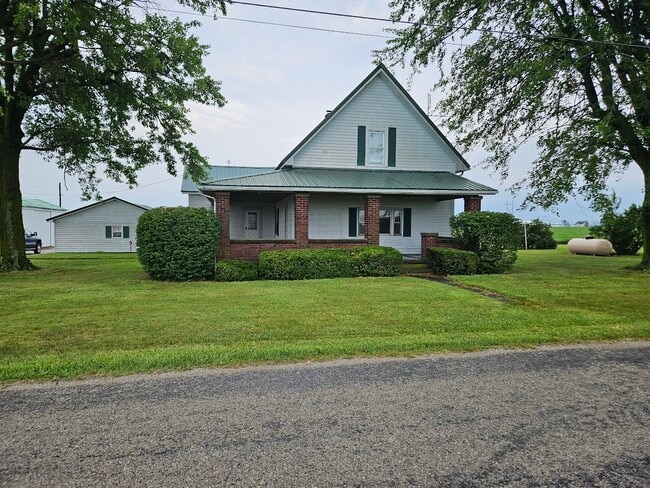 Building Photo - 13717 S Co Rd 500 E