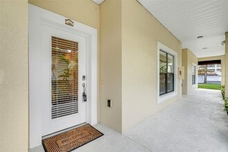 Building Photo - 7842 Holiday Isle Cir