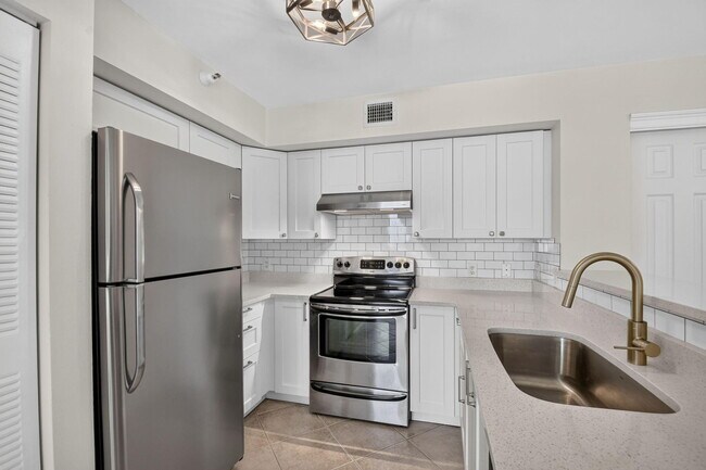Foto del edificio - 107 Yacht Club Way