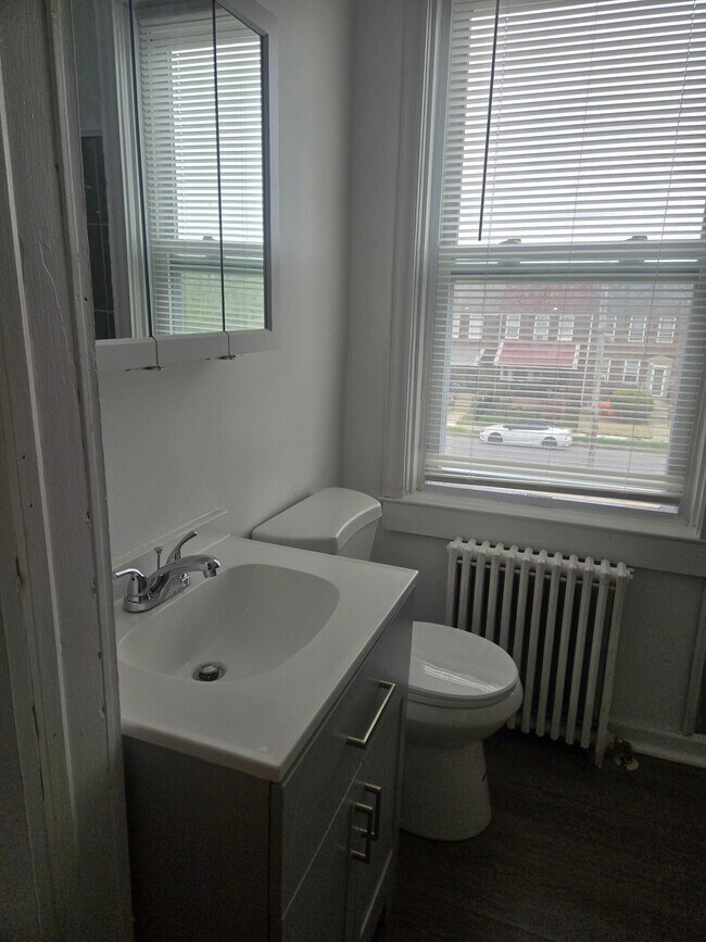 Foto del edificio - 3613 Erdman Ave