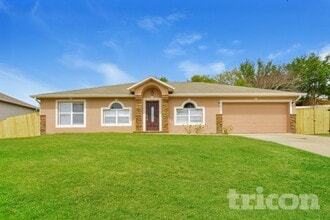 Building Photo - 921 Jayhil Dr