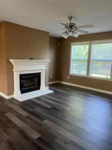 Building Photo - 636 Fossil Wood Dr