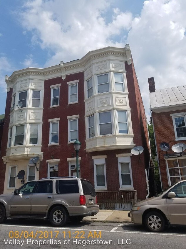 Primary Photo - 52-56 E Antietam St