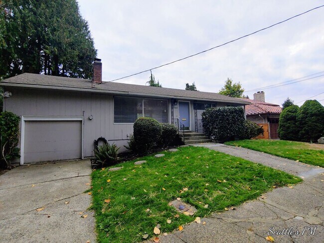 Building Photo - 4 br, 2 bath House - 16532 Beach Drive NE