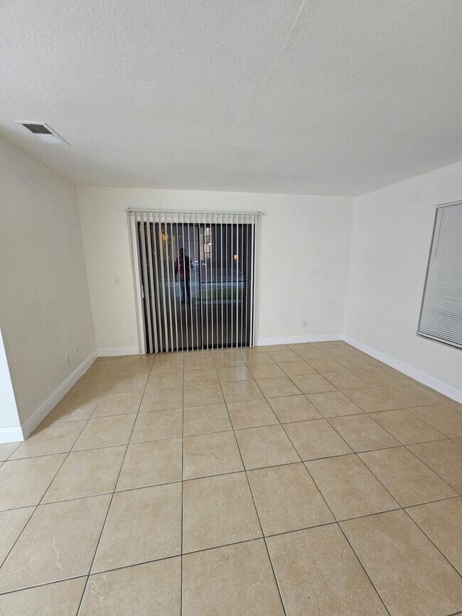 Building Photo - Apartment for rent in Kissimmee
