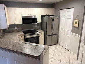 Building Photo - 1801 N Flagler Dr