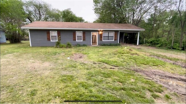 Foto del edificio - 340 N Double Springs Rd