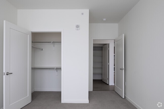 1BR, 1BA - 795SF - Elevate - Denver