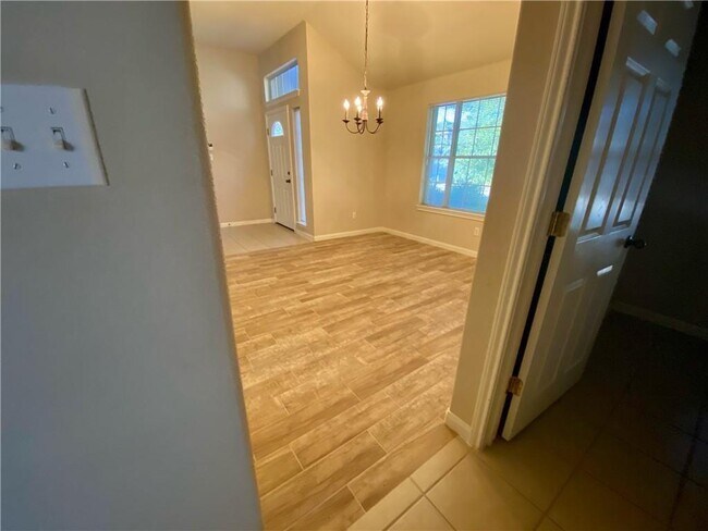 Foto del edificio - 11105 Harvest Time Dr