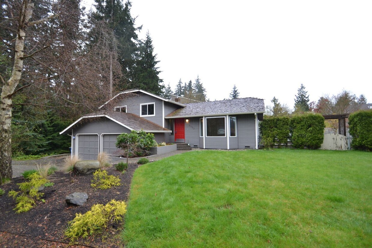 Primary Photo - 3Bd/2.5Ba Edmonds House