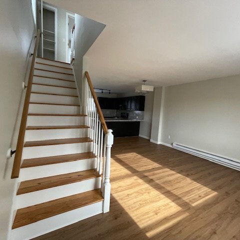 Sala de estar/Cocina - 783 East St