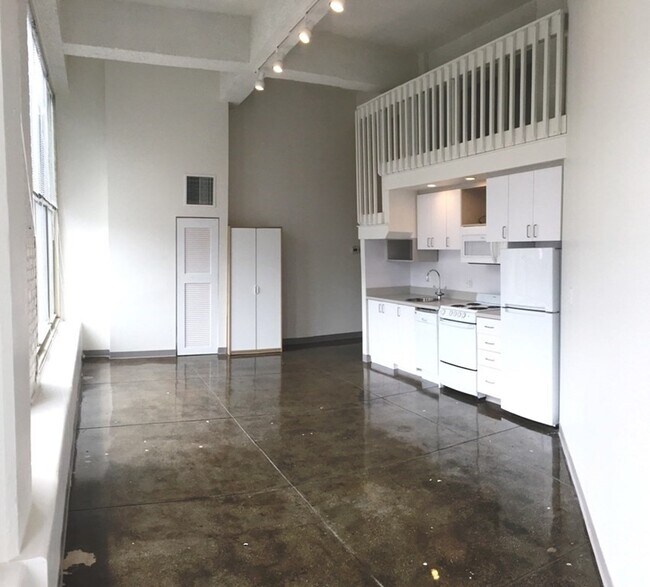 Foto del edificio - 62 Brookline Ave