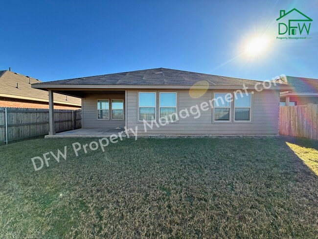 Foto del edificio - Beautiful 4 Bedroom 2 Bathroom Home for Lease in Crowley