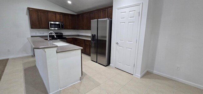 Foto del edificio - 4170 SW 47th Ct