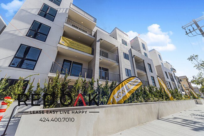 Building Photo - 5320 Cartwright Ave